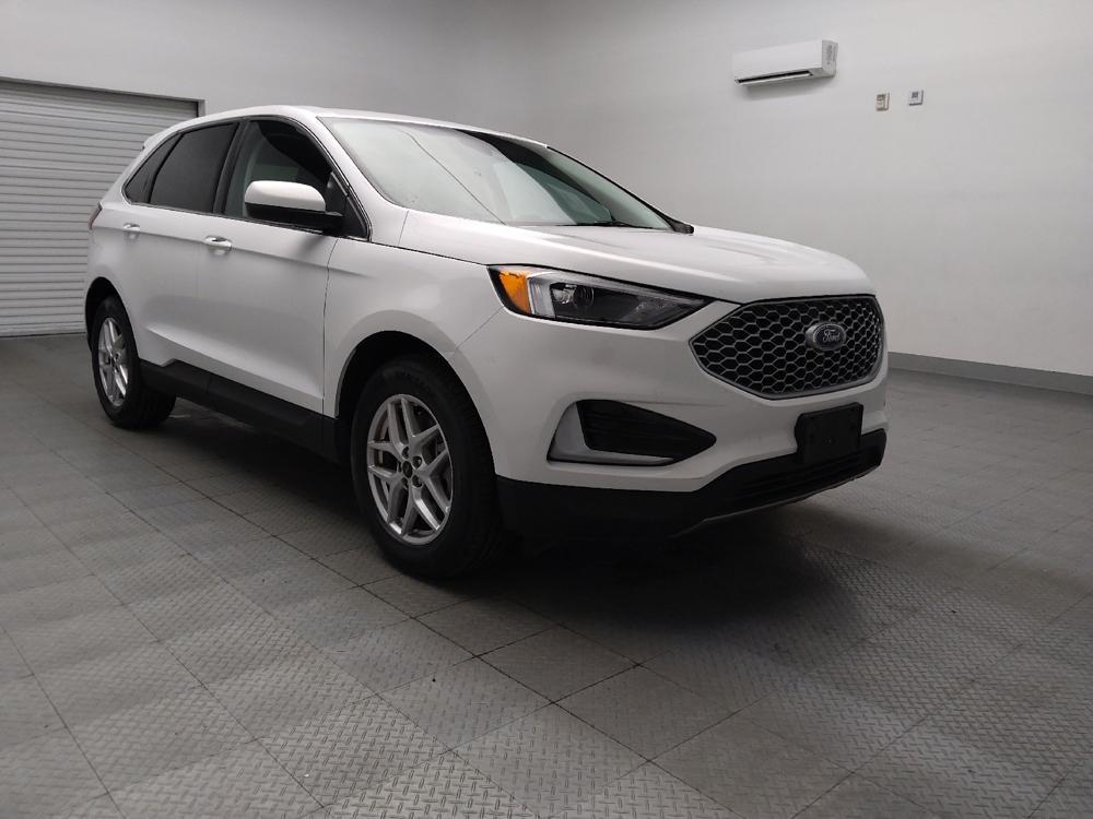 used 2024 Ford Edge car, priced at $27,895