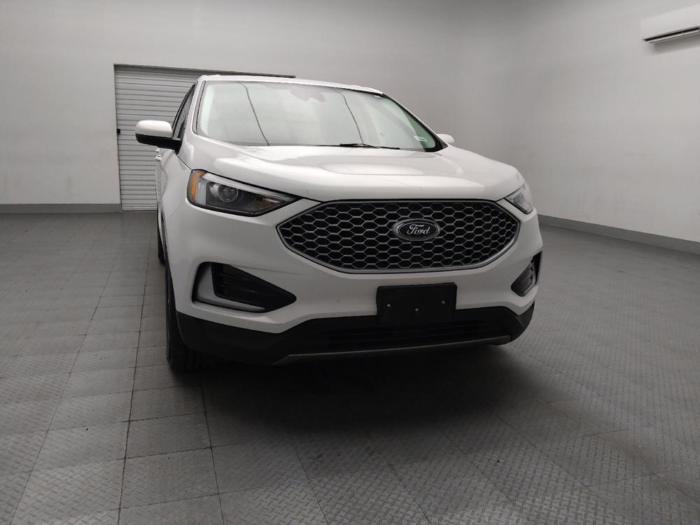 used 2024 Ford Edge car, priced at $27,895