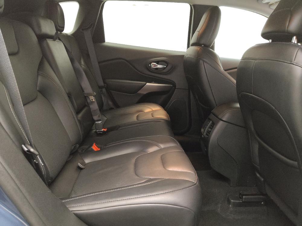 used 2021 Jeep Cherokee car, priced at $25,295