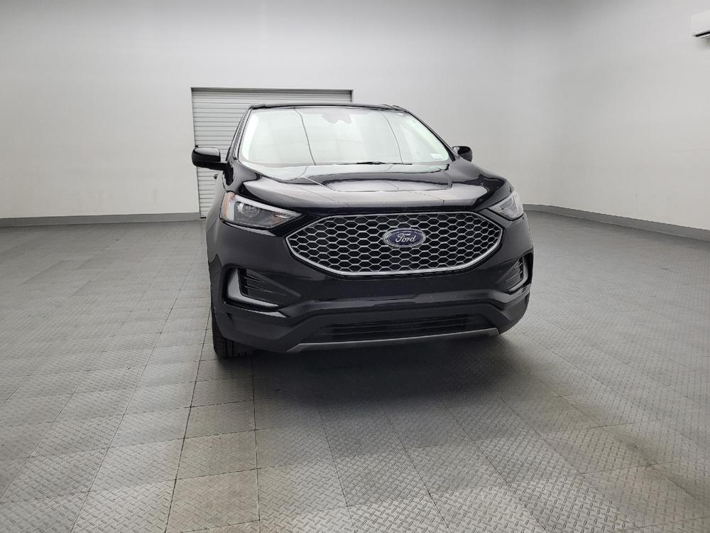 used 2024 Ford Edge car, priced at $29,795