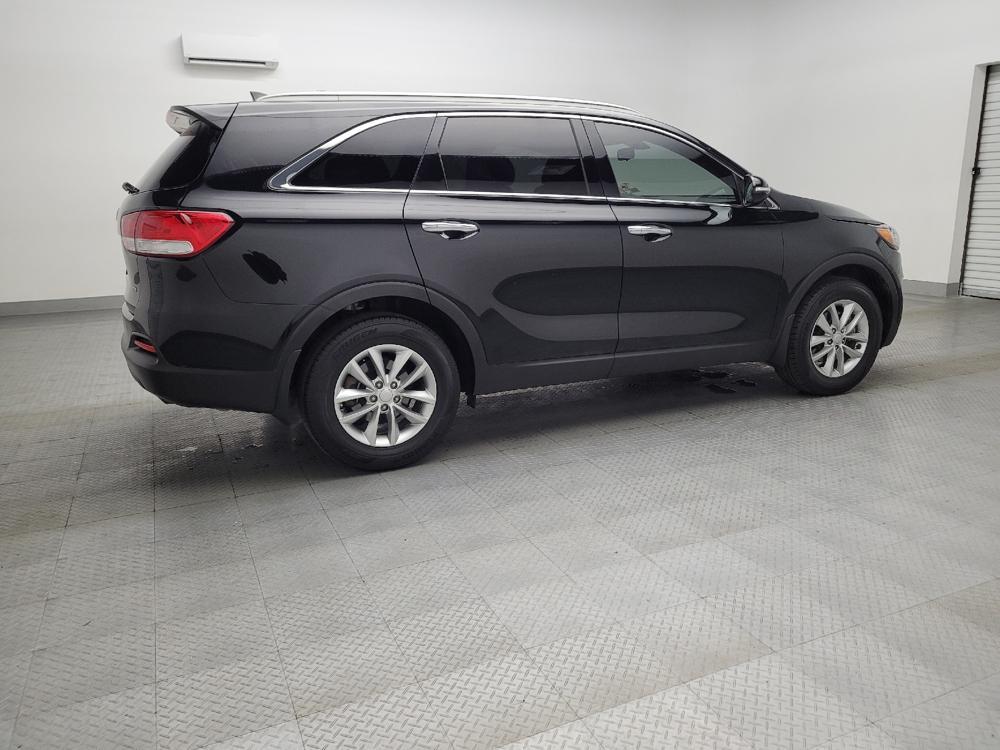 used 2018 Kia Sorento car, priced at $16,295