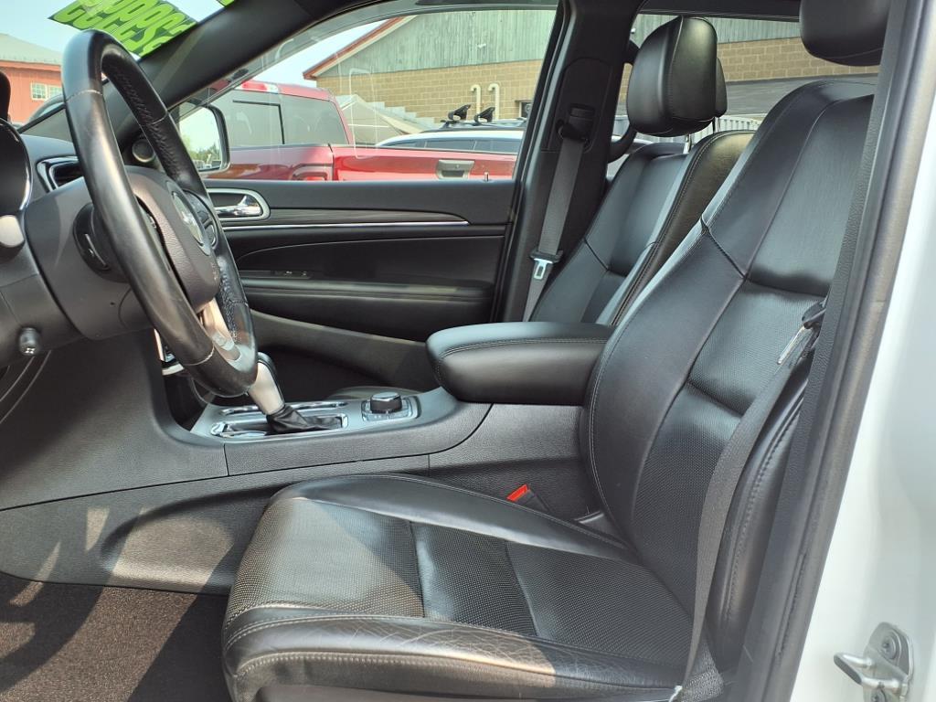 used 2020 Jeep Grand Cherokee car, priced at $29,999