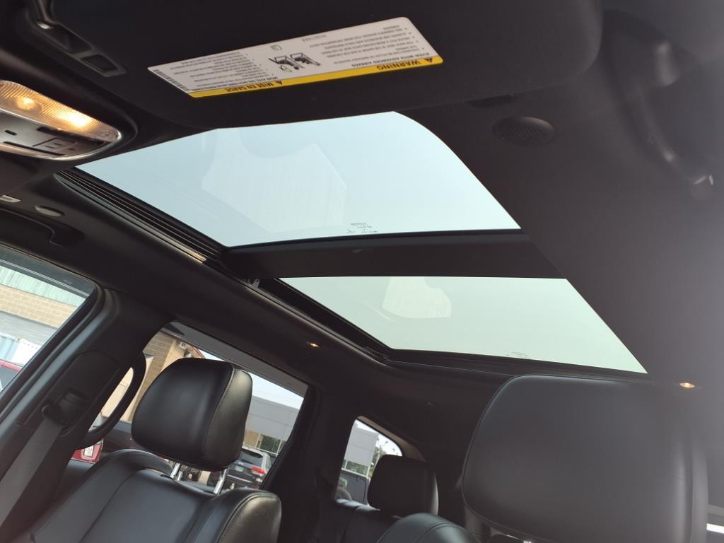 used 2020 Jeep Grand Cherokee car, priced at $29,999
