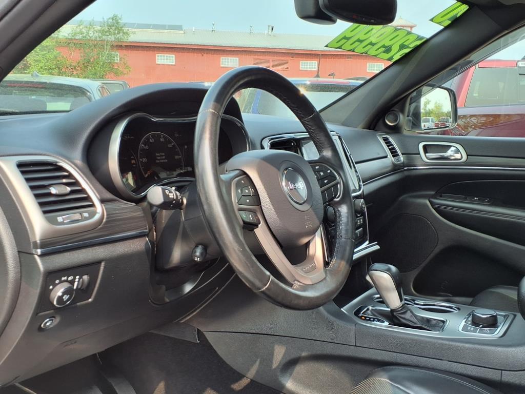 used 2020 Jeep Grand Cherokee car, priced at $29,999