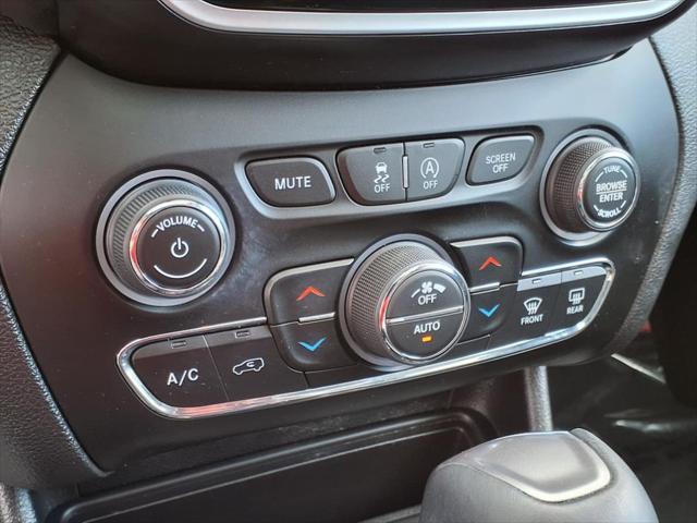 used 2019 Jeep Cherokee car, priced at $24,999