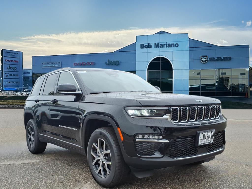 new 2025 Jeep Grand Cherokee car, priced at $44,616