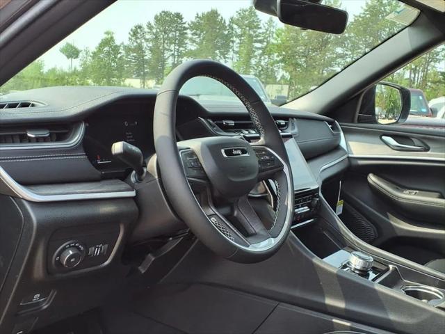 new 2025 Jeep Grand Cherokee L car, priced at $51,012