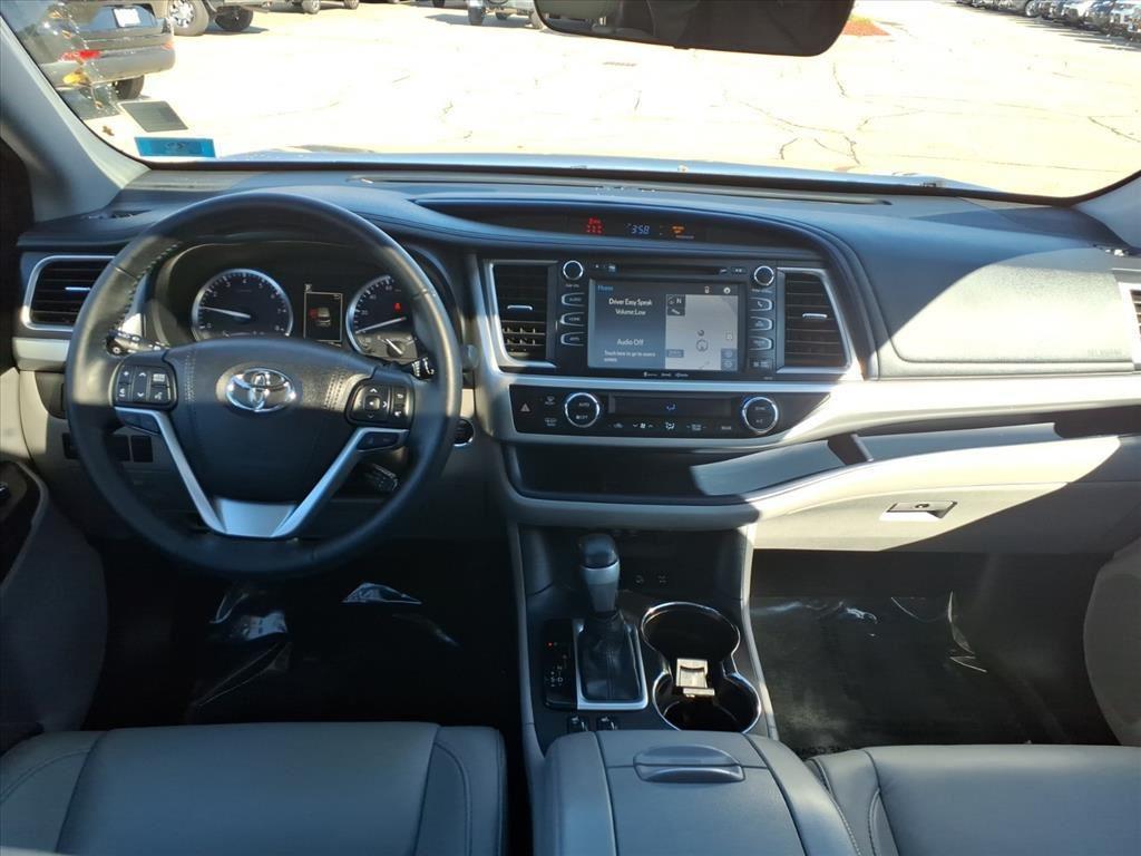 used 2018 Toyota Highlander car, priced at $24,999