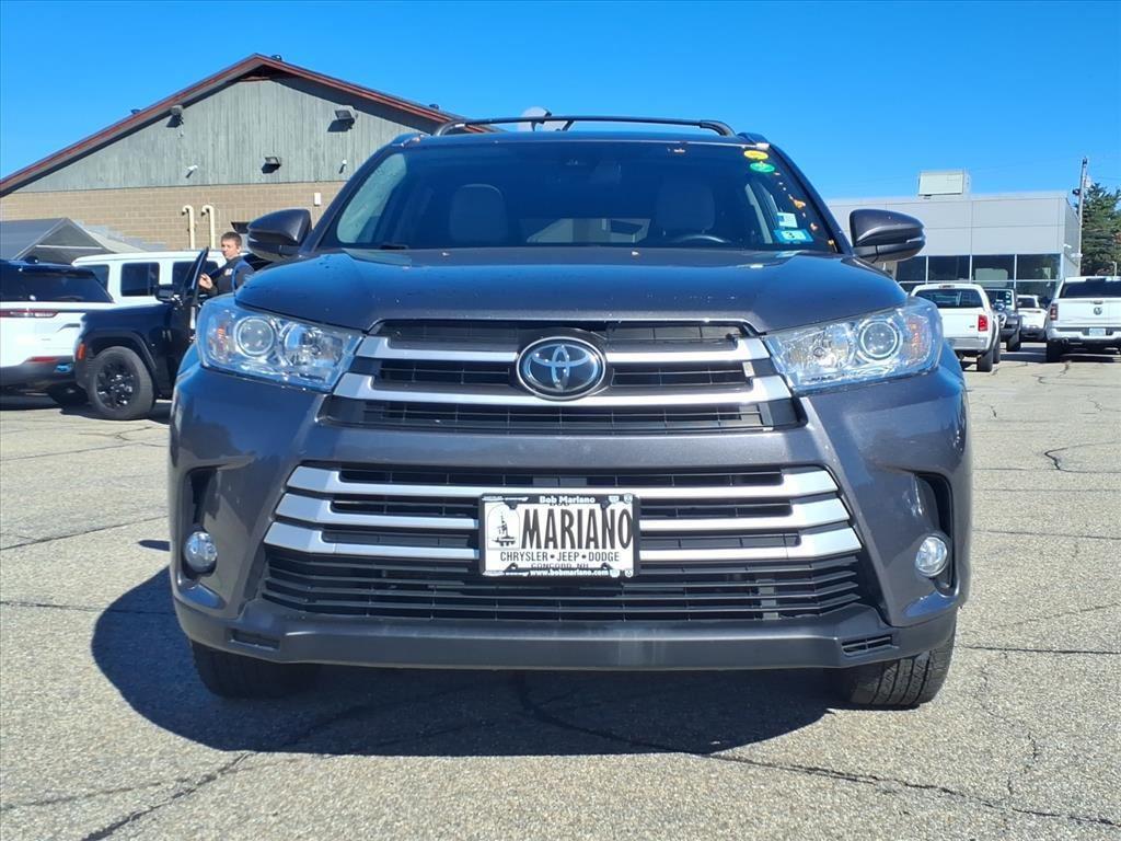 used 2018 Toyota Highlander car, priced at $24,999