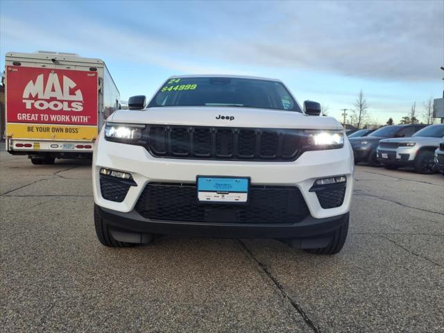 used 2024 Jeep Grand Cherokee car, priced at $44,999