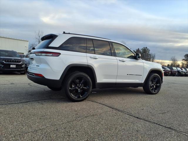 used 2024 Jeep Grand Cherokee car, priced at $44,999