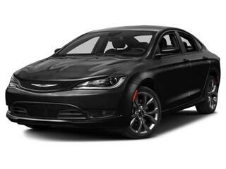 used 2016 Chrysler 200 car