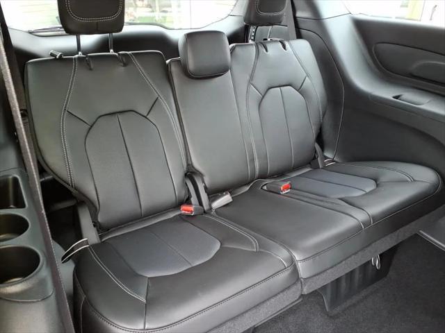 new 2025 Chrysler Pacifica car, priced at $44,473