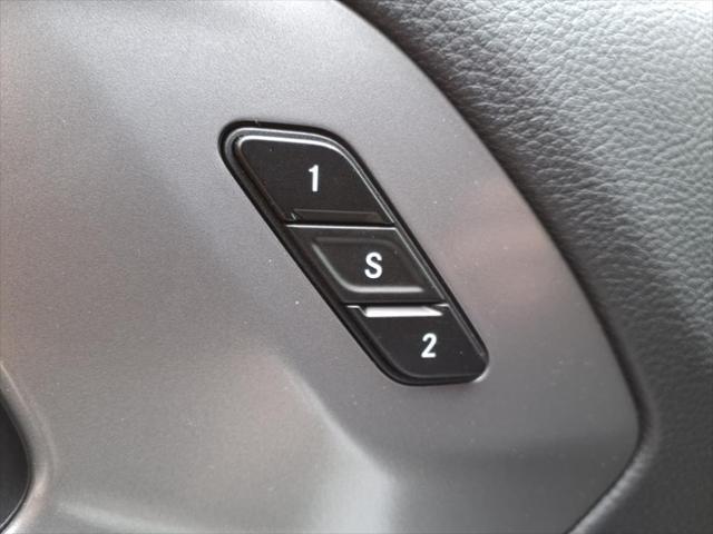 new 2025 Chrysler Pacifica car, priced at $44,473