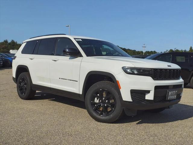 new 2024 Jeep Grand Cherokee L car, priced at $49,430