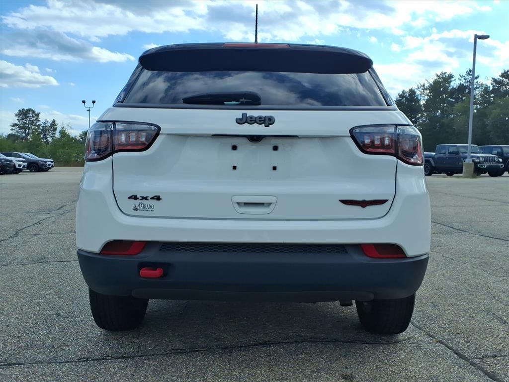 used 2022 Jeep Compass car, priced at $25,999