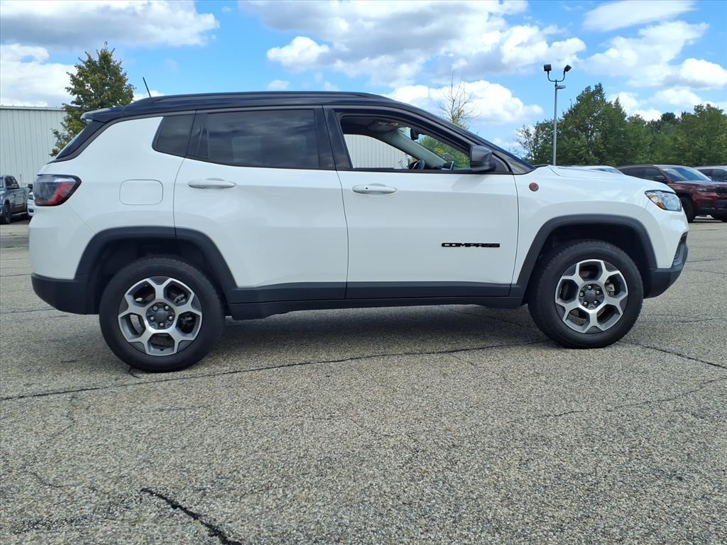 used 2022 Jeep Compass car, priced at $25,999
