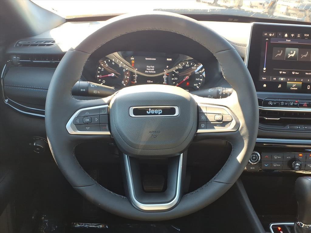new 2025 Jeep Compass car, priced at $37,860