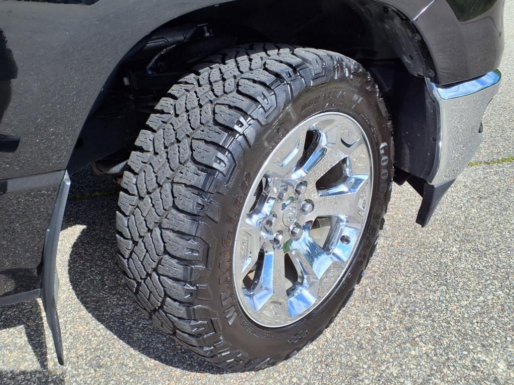 used 2022 Ram 1500 car, priced at $39,999