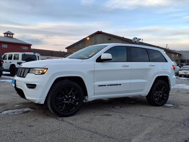 used 2022 Jeep Grand Cherokee car, priced at $30,999