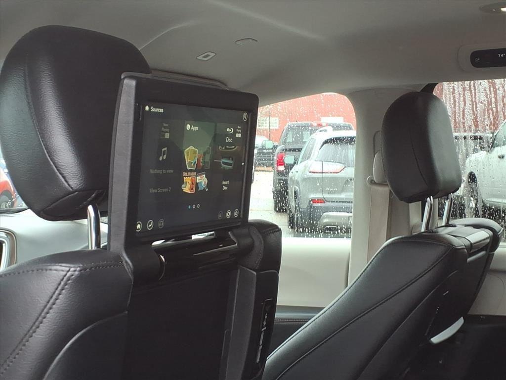 used 2018 Chrysler Pacifica car, priced at $19,999