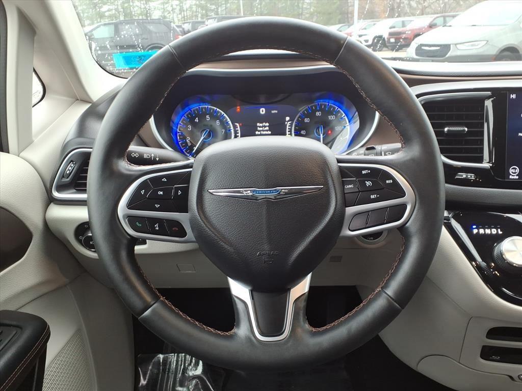 used 2018 Chrysler Pacifica car, priced at $19,999