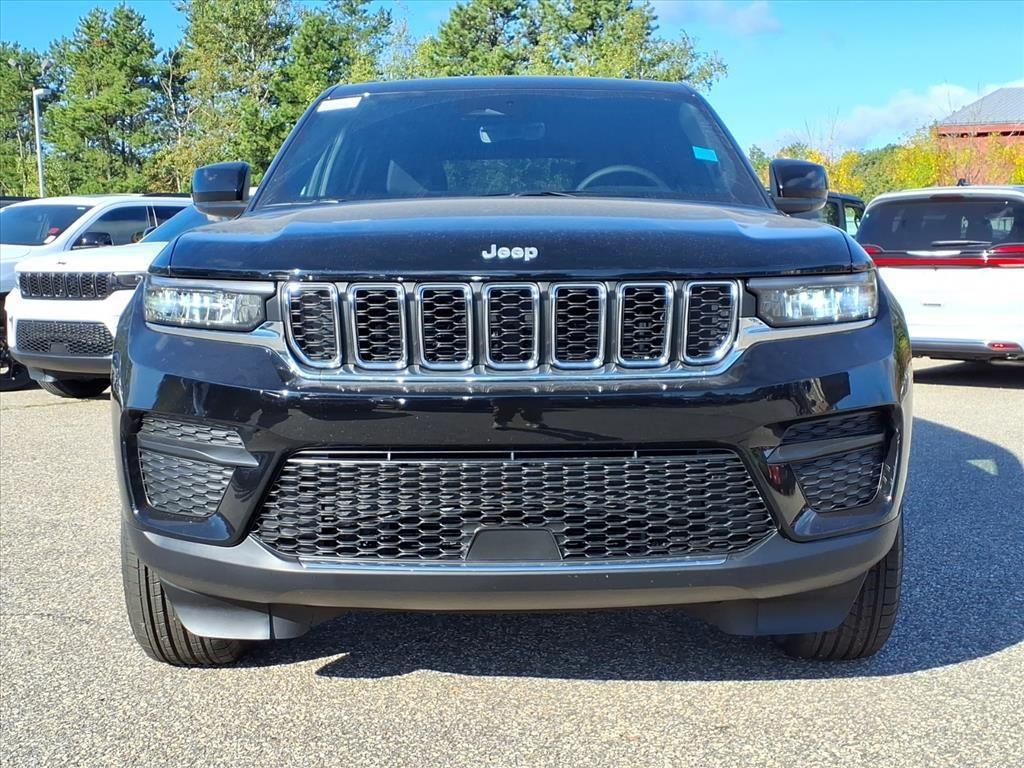 new 2025 Jeep Grand Cherokee car, priced at $39,889