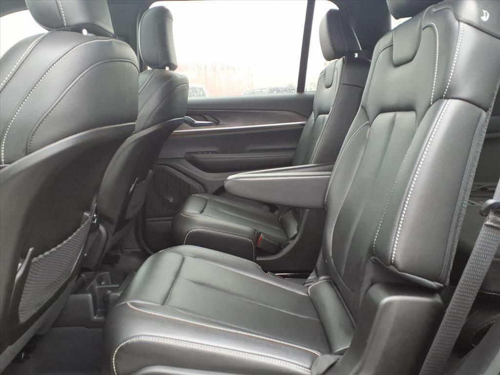 used 2024 Jeep Grand Cherokee L car, priced at $38,999