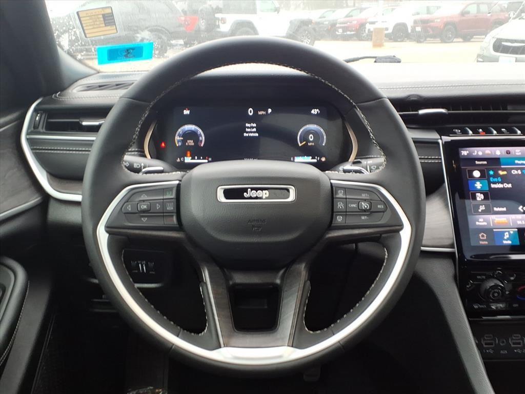 used 2024 Jeep Grand Cherokee L car, priced at $38,999