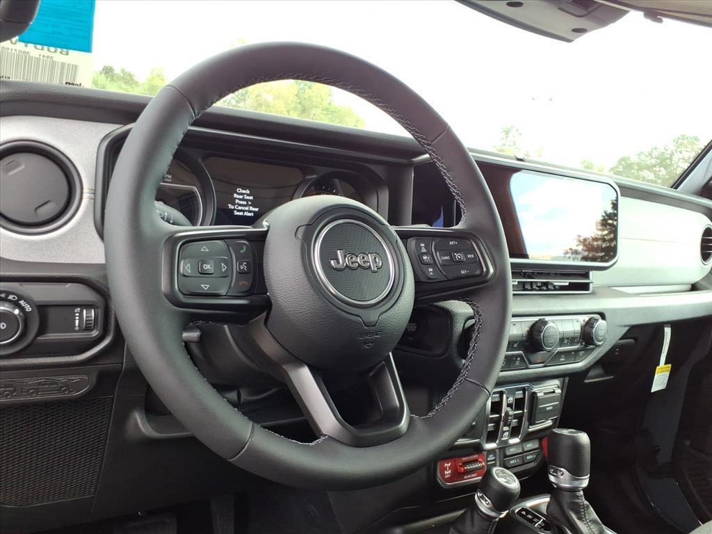 new 2025 Jeep Wrangler car, priced at $54,422