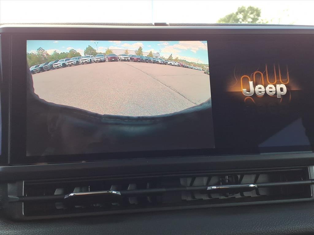 new 2025 Jeep Wrangler car, priced at $41,164