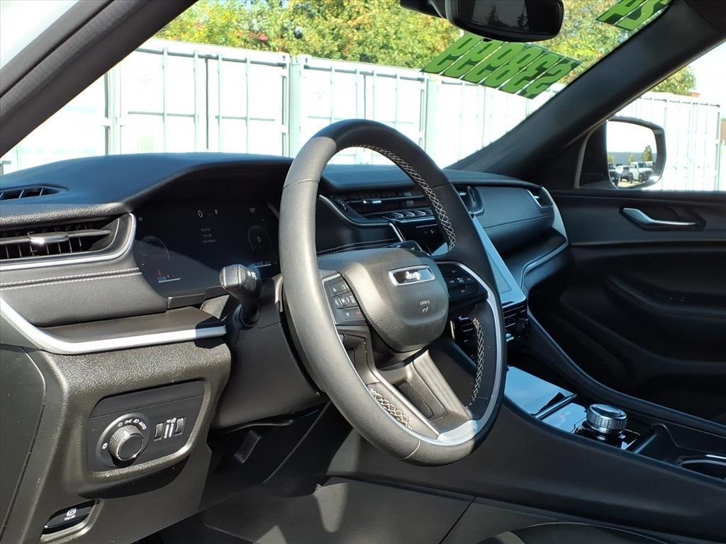 used 2024 Jeep Grand Cherokee L car, priced at $35,999