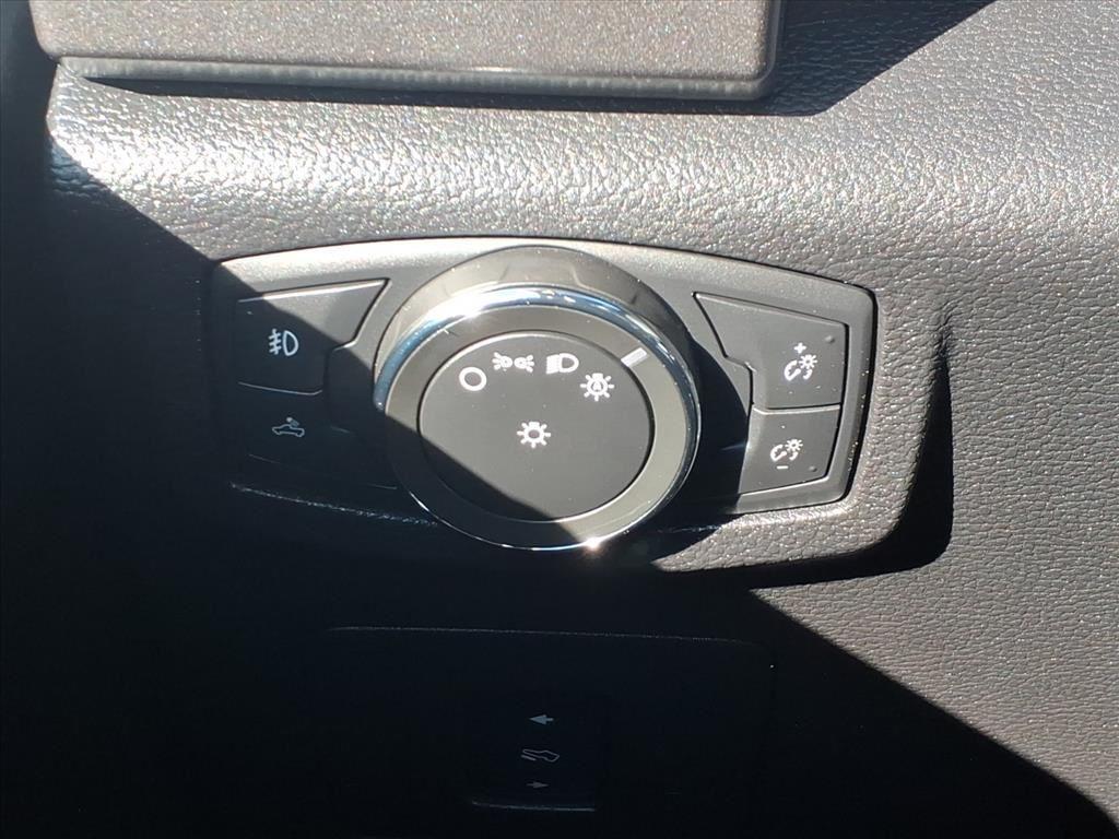 used 2016 Ford F-150 car, priced at $24,999