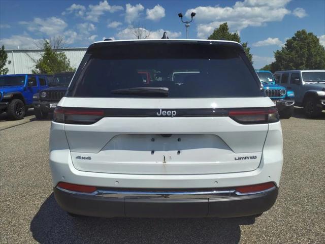 new 2024 Jeep Grand Cherokee car, priced at $50,695