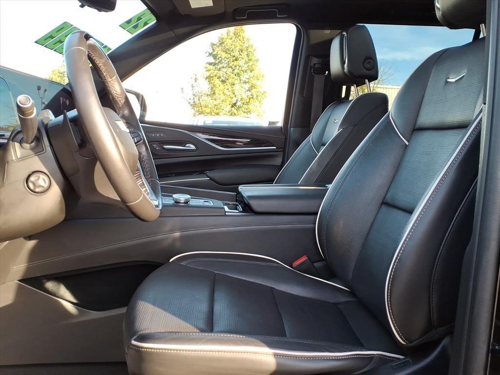 used 2022 Cadillac Escalade car, priced at $66,999