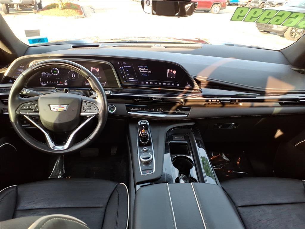 used 2022 Cadillac Escalade car, priced at $66,999