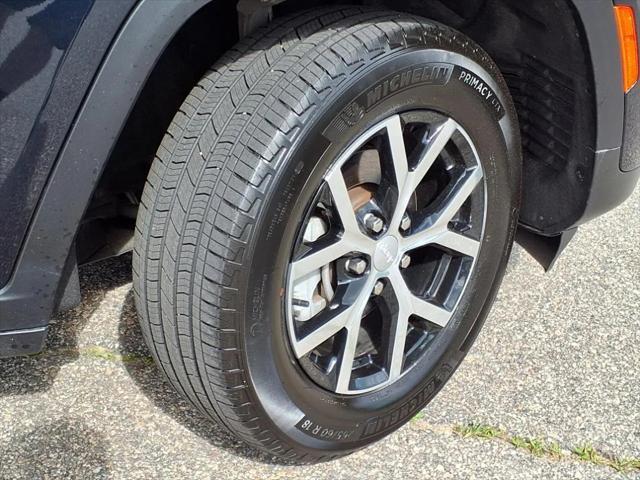 used 2023 Jeep Grand Cherokee car, priced at $37,999