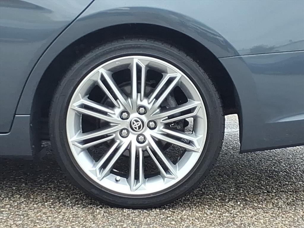 used 2021 Toyota Avalon Hybrid car, priced at $31,999