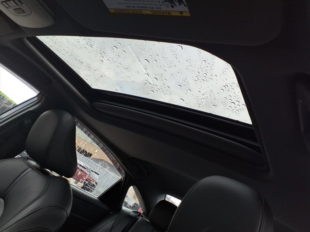 used 2021 Toyota Avalon Hybrid car, priced at $31,999