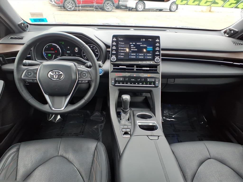 used 2021 Toyota Avalon Hybrid car, priced at $31,999