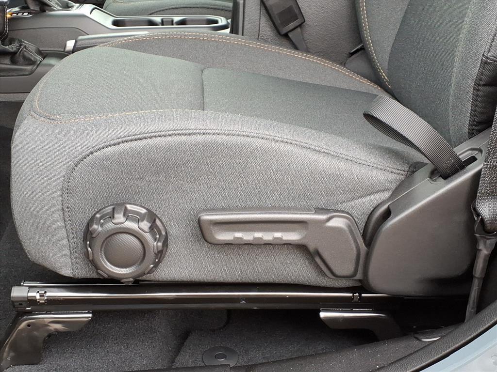 new 2026 Jeep Wrangler car, priced at $48,437