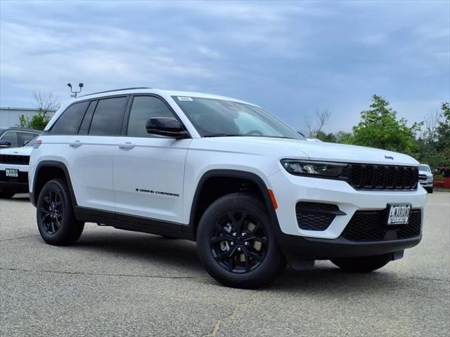 new 2025 Jeep Grand Cherokee car, priced at $42,115