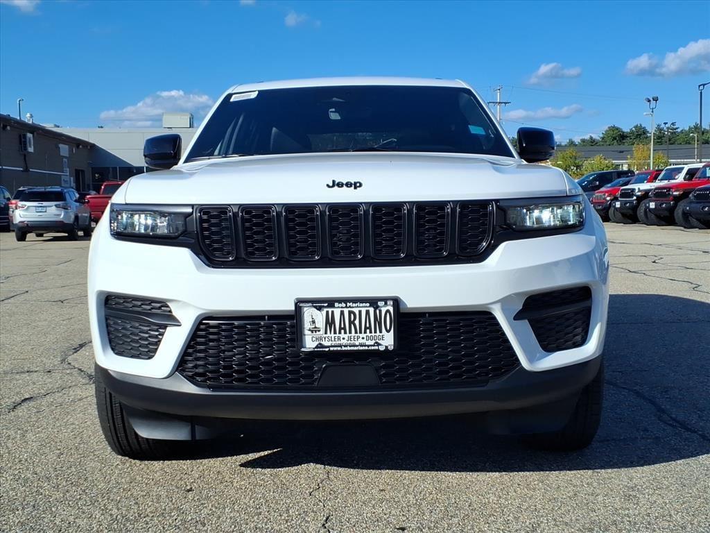 new 2025 Jeep Grand Cherokee car, priced at $42,796