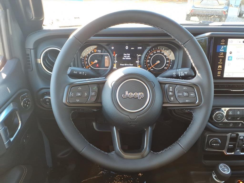 new 2025 Jeep Gladiator car, priced at $45,101
