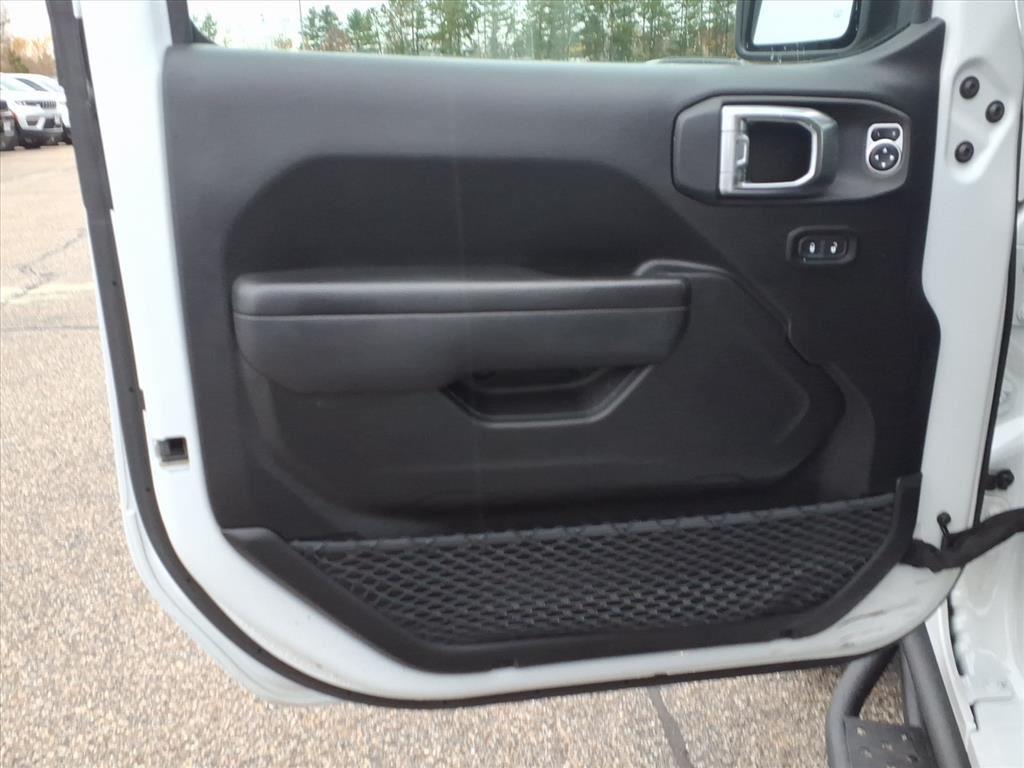 used 2022 Jeep Wrangler car, priced at $34,999