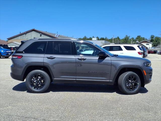new 2025 Jeep Grand Cherokee car, priced at $44,705