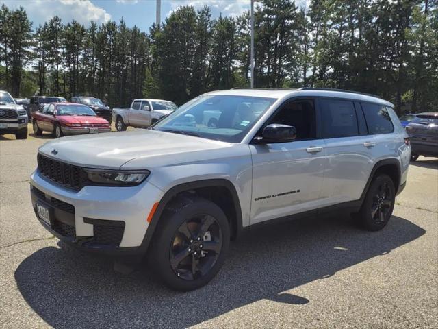 new 2024 Jeep Grand Cherokee L car, priced at $52,170