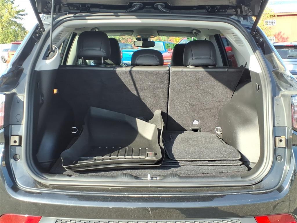 used 2022 Jeep Compass car, priced at $21,999