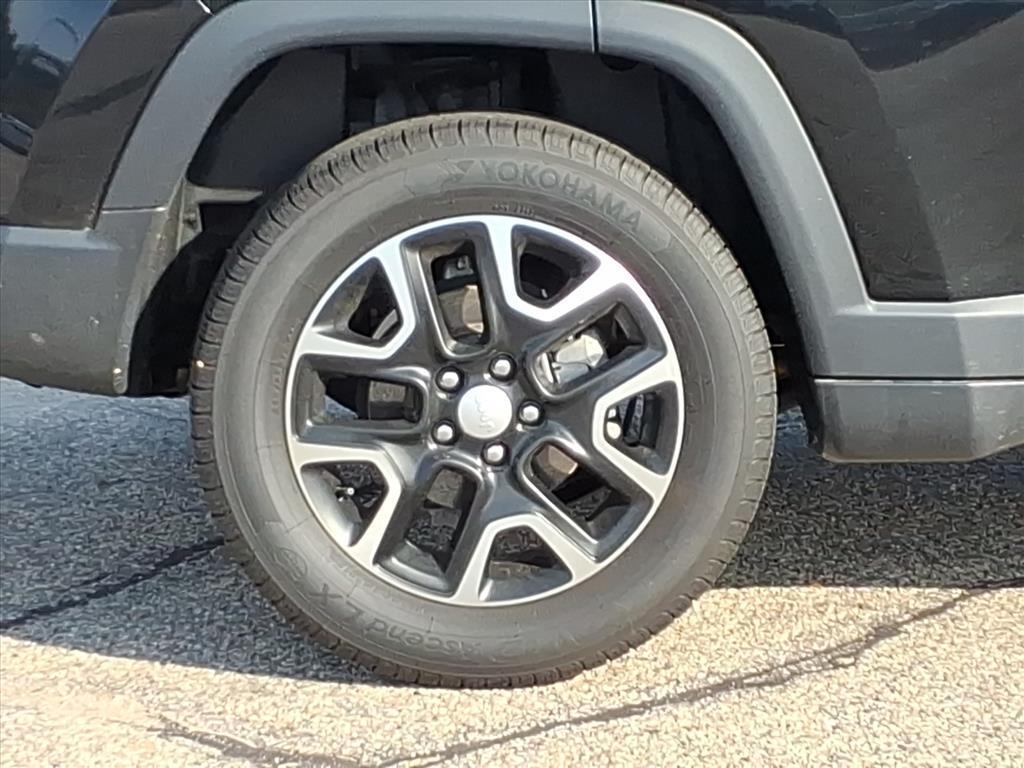 used 2022 Jeep Compass car, priced at $21,999