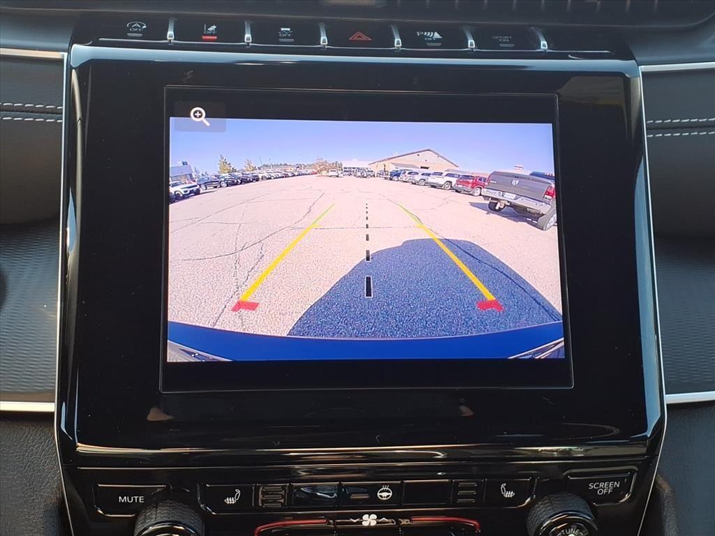 new 2025 Jeep Grand Cherokee L car, priced at $44,631